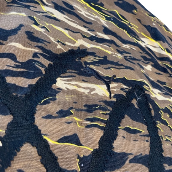 New - Limited Puma x XO / The Weekend Bomber Jacket - Camo - Picture 14 of 15